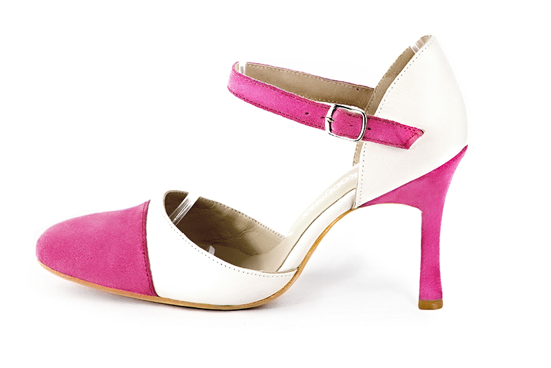 Fuschia pink and off white women's open side shoes, with an instep strap. Round toe. Very high slim heel. Profile view - Florence KOOIJMAN